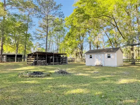 4 Hialeah Drive Ocala FL 34482