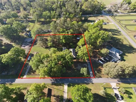 4 Hialeah Drive Ocala FL 34482