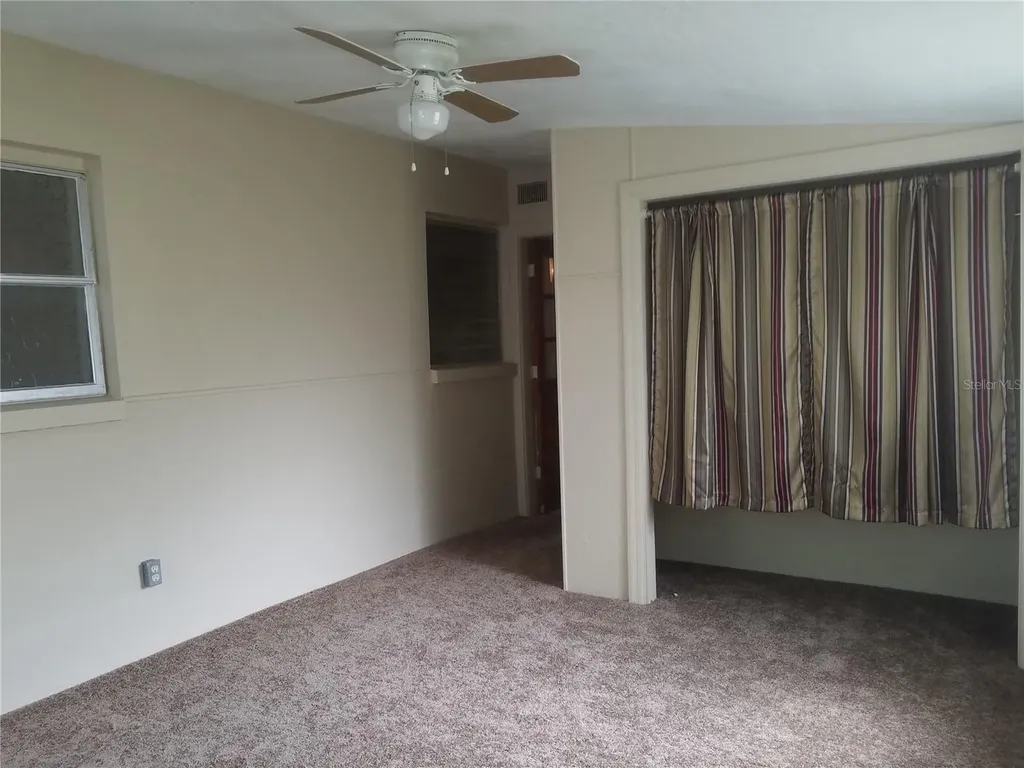 5853 Pine Street New Port Richey FL 34652