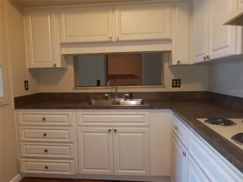 5853 Pine Street New Port Richey FL 34652