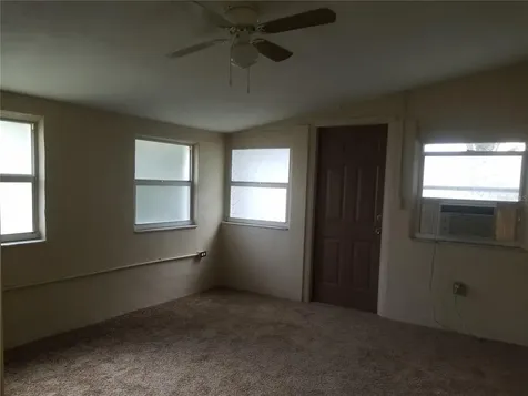 5853 Pine Street New Port Richey FL 34652