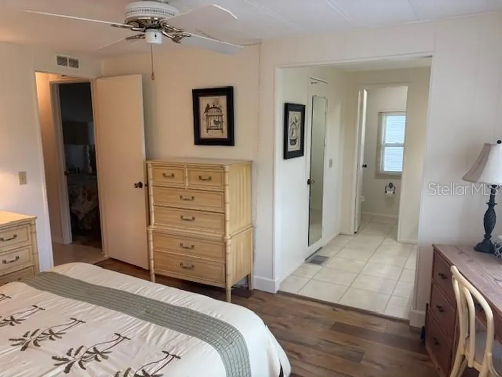 2100 Kings Highway Port Charlotte FL 33980