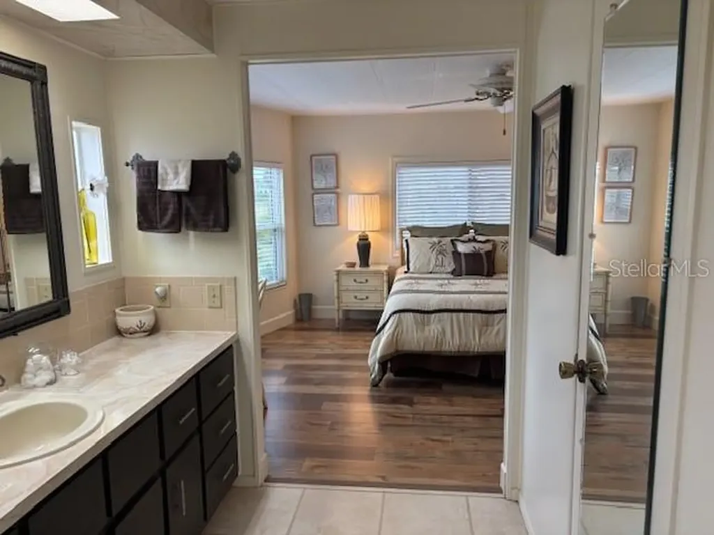 2100 Kings Highway Port Charlotte FL 33980