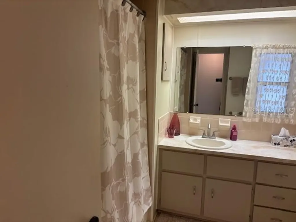 2100 Kings Highway Port Charlotte FL 33980
