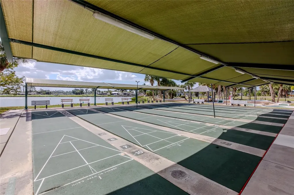 2100 Kings Highway Port Charlotte FL 33980