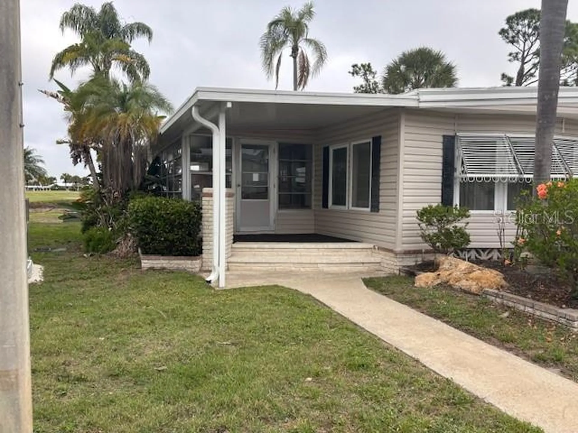 2100 Kings Highway Port Charlotte FL 33980