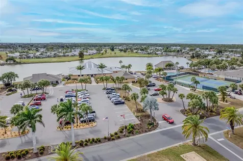 2100 Kings Highway Port Charlotte FL 33980