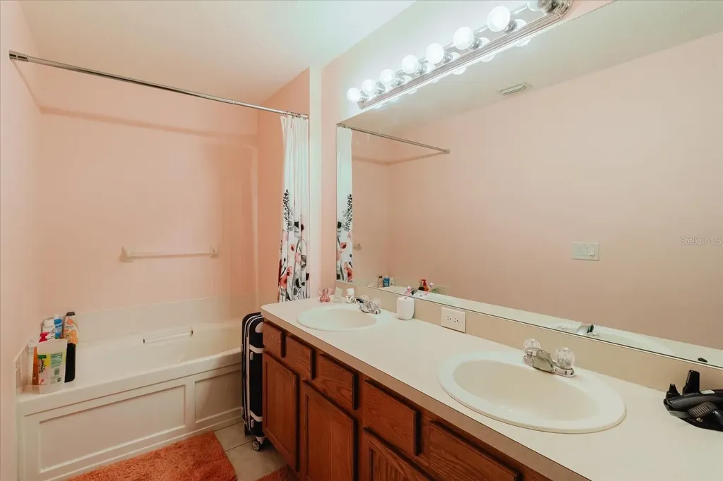 15521 Long Cypress Drive Ruskin FL 33573