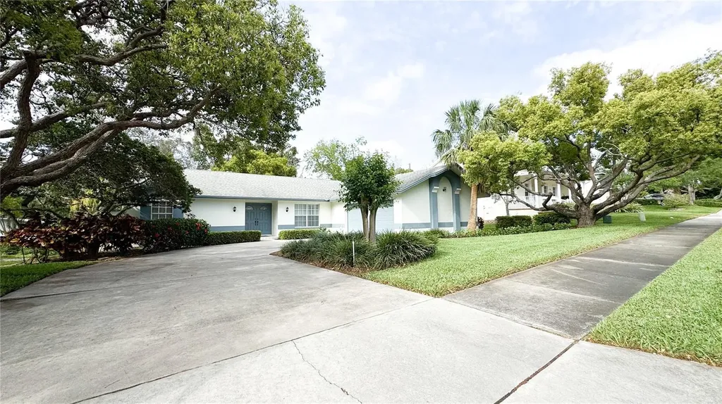 1480 Chukar Ridge Palm Harbor FL 34683
