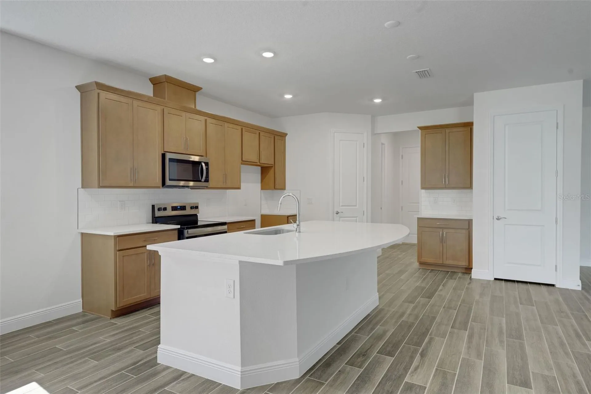 17527 Valleywood Parkway Land O Lakes FL 34638