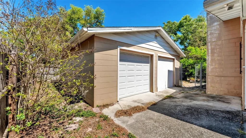614 E Crawford Street Lakeland FL 33805