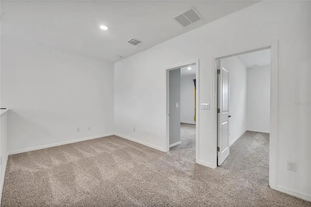 11532 Woodleaf Drive Lakewood Ranch FL 34211