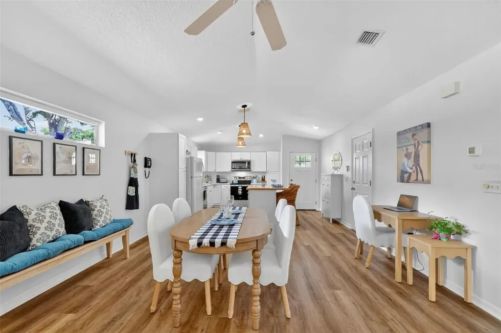 1984 Golden Palm Circle Tavares FL 32778