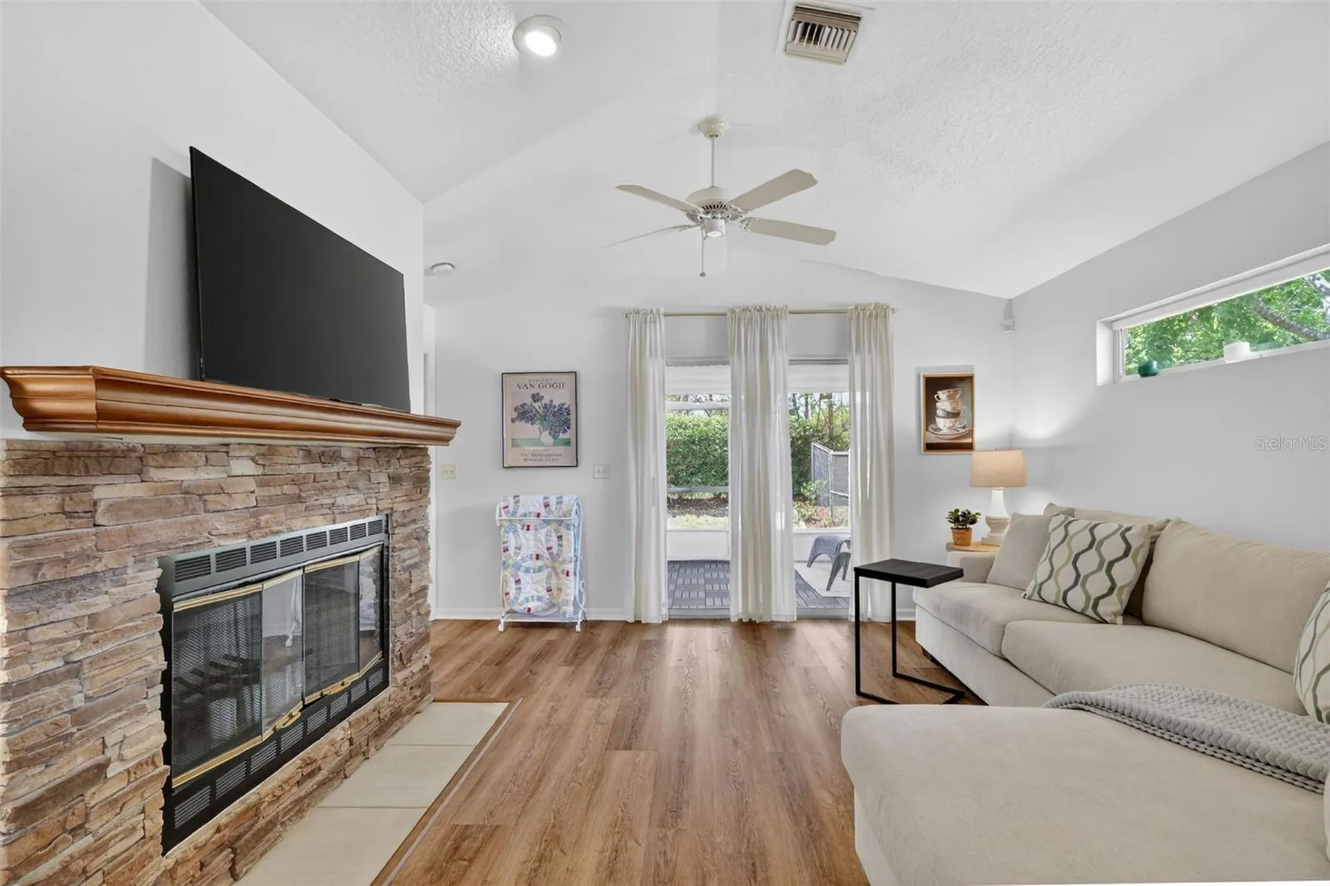 1984 Golden Palm Circle Tavares FL 32778