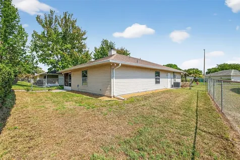 1984 Golden Palm Circle Tavares FL 32778