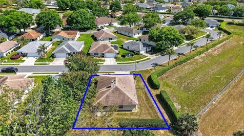 1984 Golden Palm Circle Tavares FL 32778