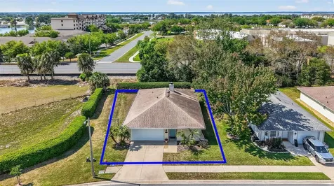 1984 Golden Palm Circle Tavares FL 32778