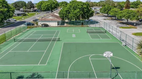 1984 Golden Palm Circle Tavares FL 32778