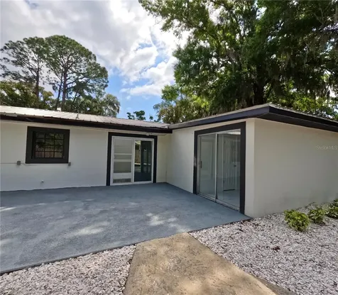 1103 N Pennsylvania Avenue Plant City FL 33563