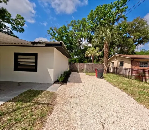 1103 N Pennsylvania Avenue Plant City FL 33563