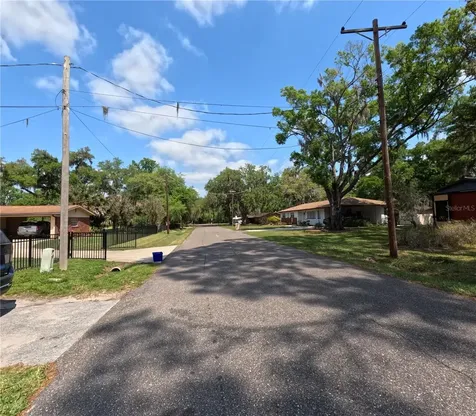 1103 N Pennsylvania Avenue Plant City FL 33563