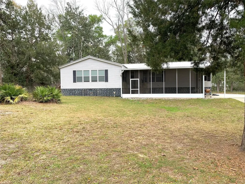 11651 NW 127 Lane Chiefland FL 32626