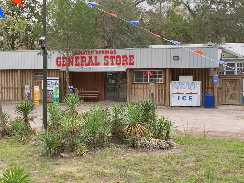 11651 NW 127 Lane Chiefland FL 32626