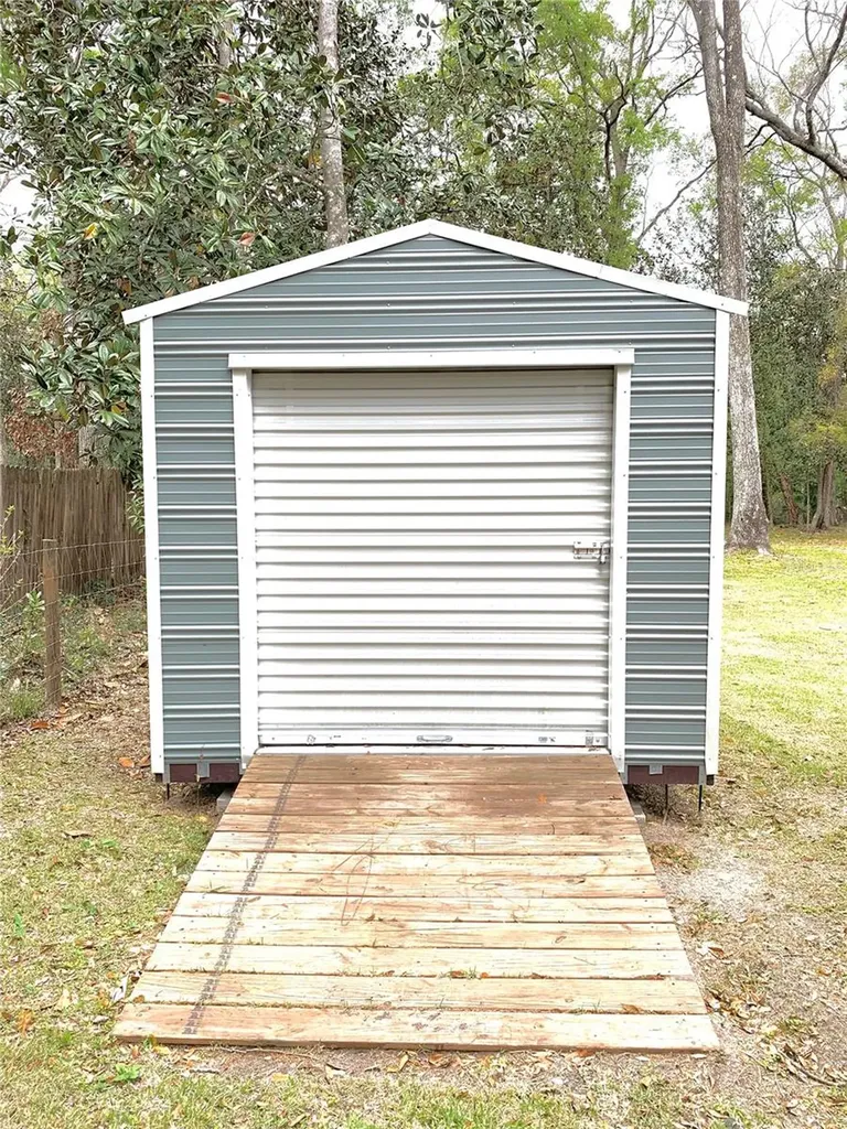 11651 NW 127 Lane Chiefland FL 32626