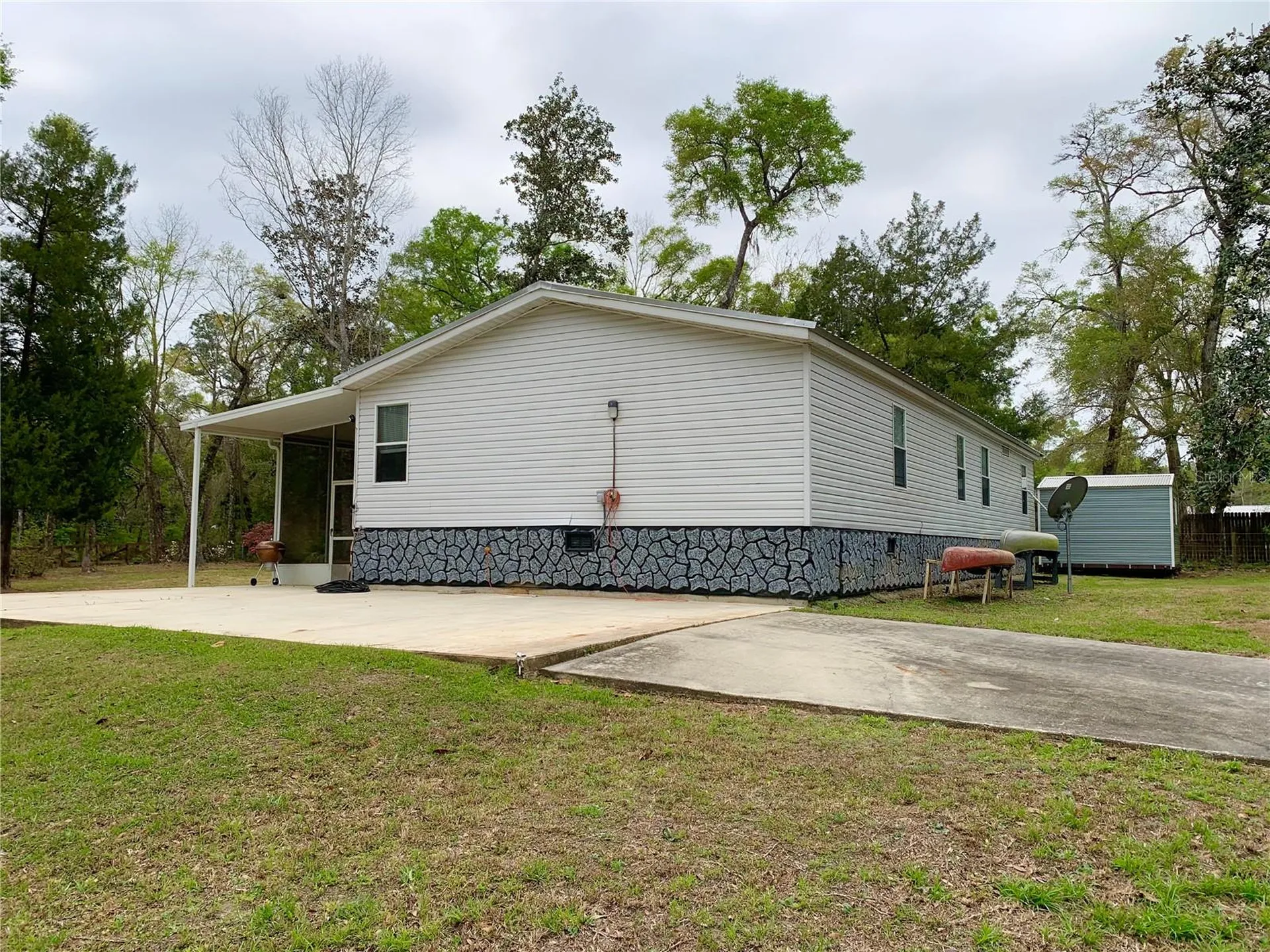 11651 NW 127 Lane Chiefland FL 32626