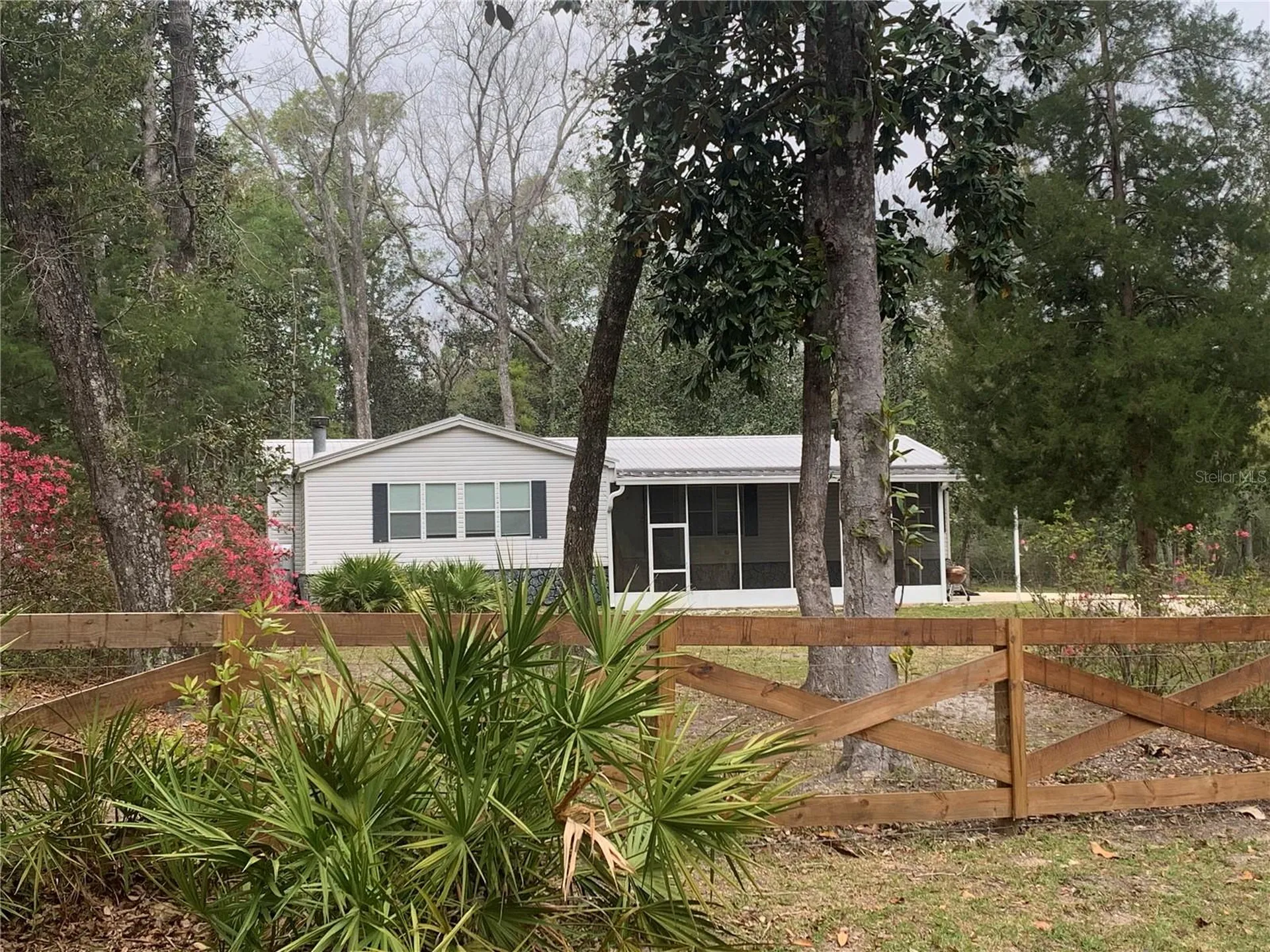 11651 NW 127 Lane Chiefland FL 32626