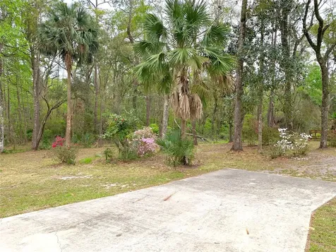 11651 NW 127 Lane Chiefland FL 32626