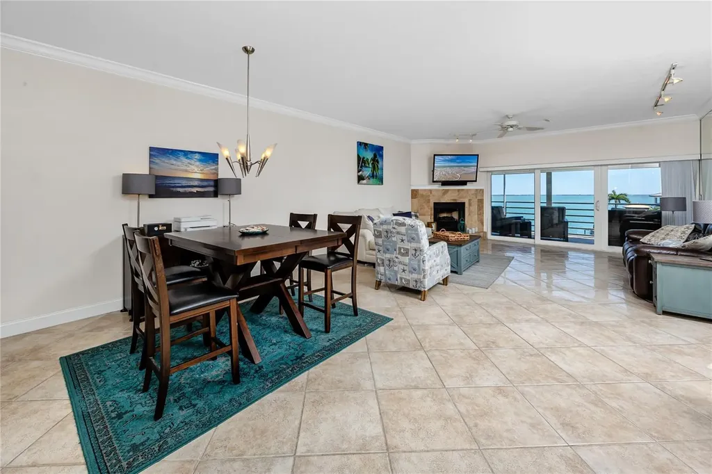 363 Pinellas Bayway S Tierra Verde FL 33715