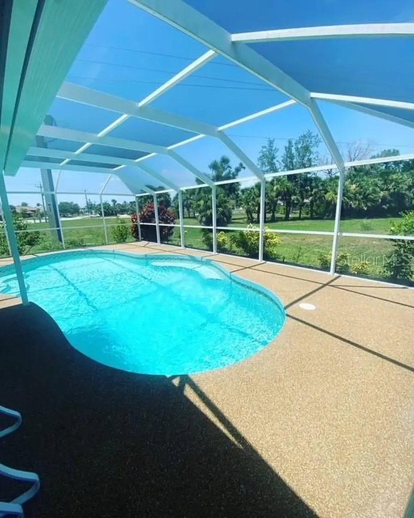 295 Annapolis Lane Rotonda West FL 33947