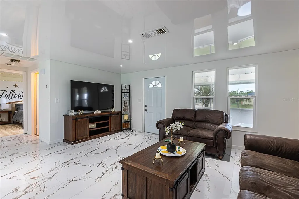 295 Annapolis Lane Rotonda West FL 33947