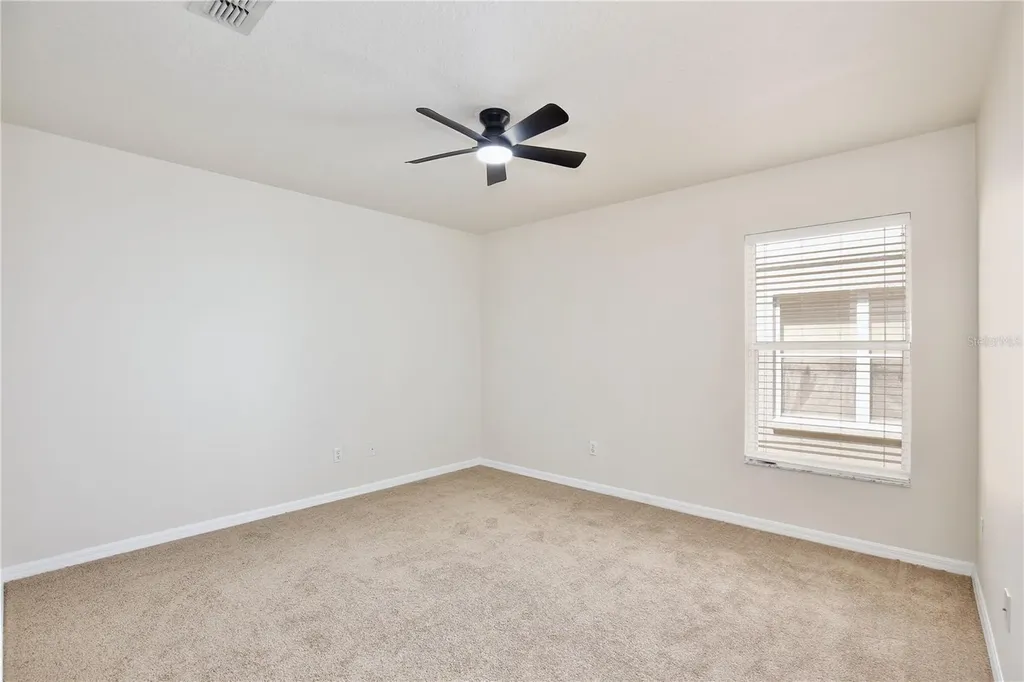 1236 Blackwater Pond Drive Orlando FL 32828