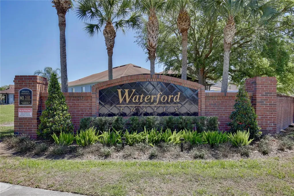 1236 Blackwater Pond Drive Orlando FL 32828