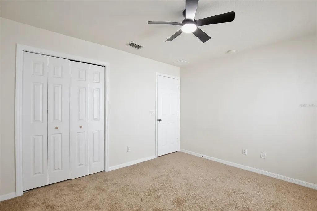 1236 Blackwater Pond Drive Orlando FL 32828