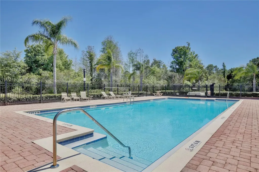 1236 Blackwater Pond Drive Orlando FL 32828