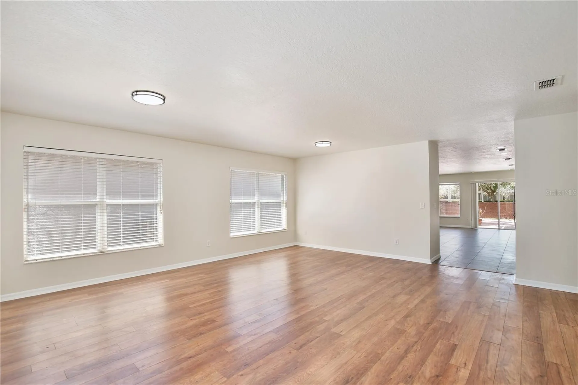 1236 Blackwater Pond Drive Orlando FL 32828