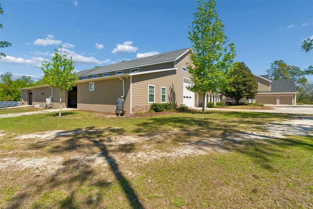 32641 Blueberry Hill Way Dade City FL 33523