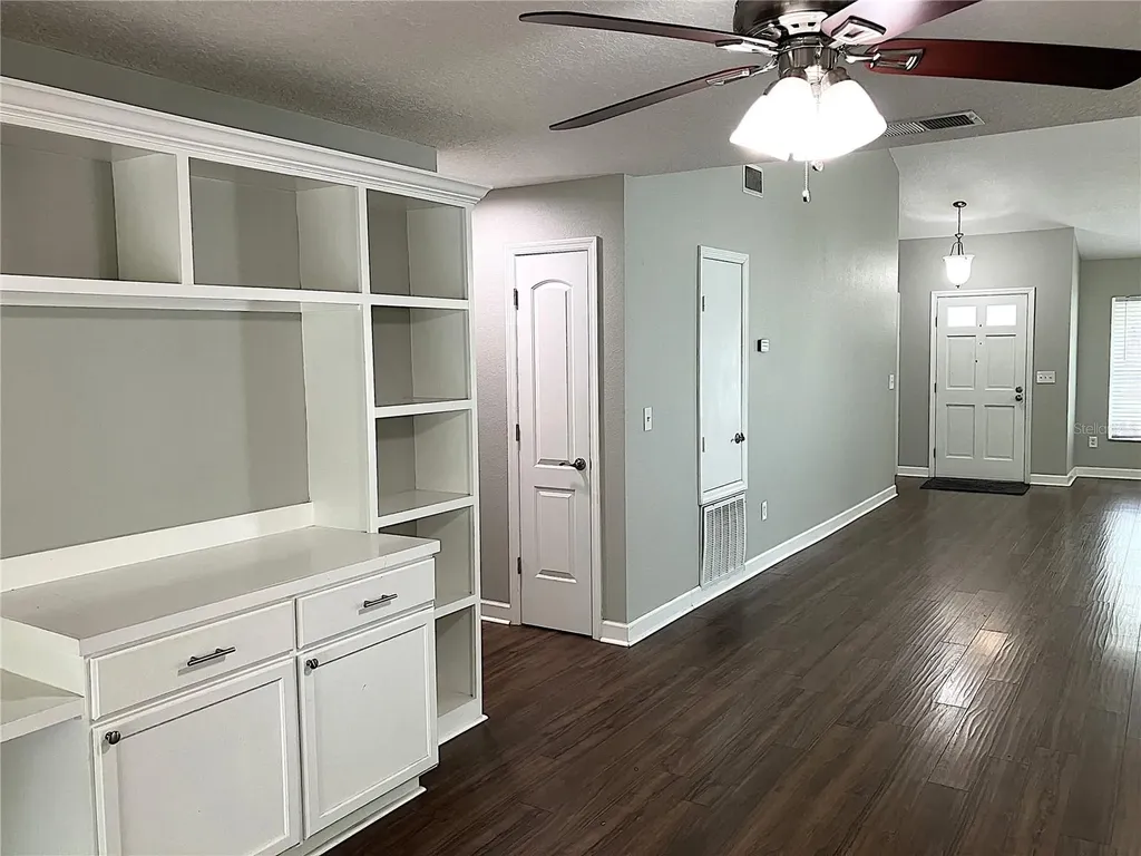 2009 Branch Tree Lane Brandon FL 33511