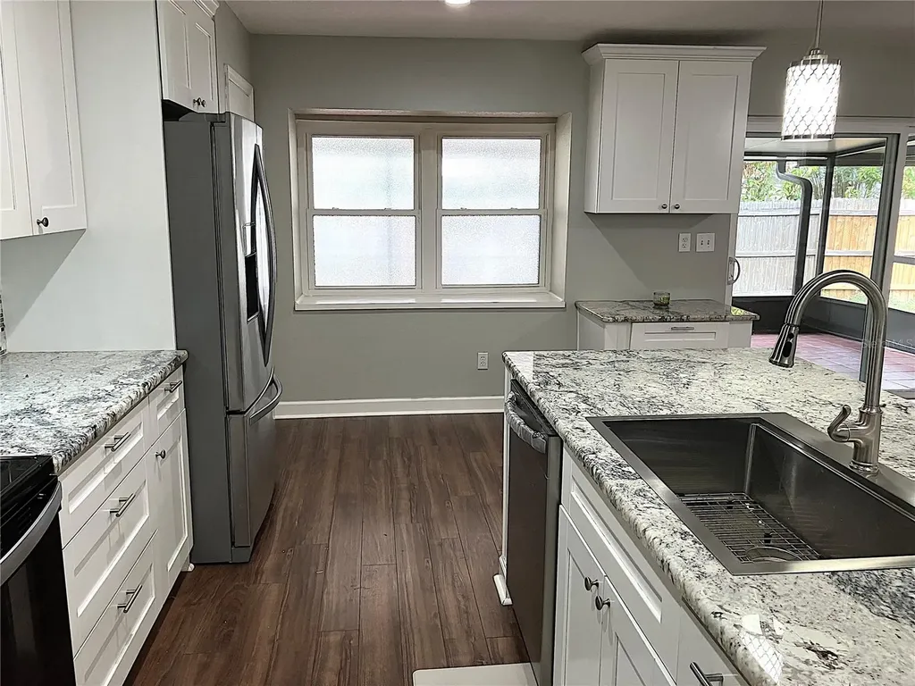 2009 Branch Tree Lane Brandon FL 33511