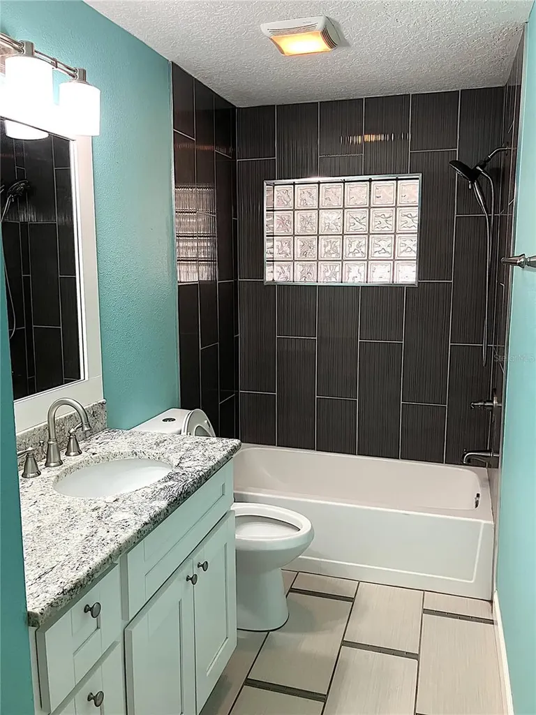 2009 Branch Tree Lane Brandon FL 33511