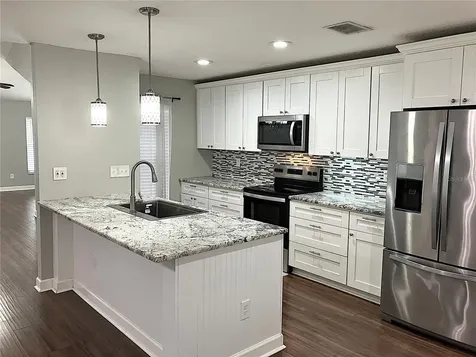2009 Branch Tree Lane Brandon FL 33511
