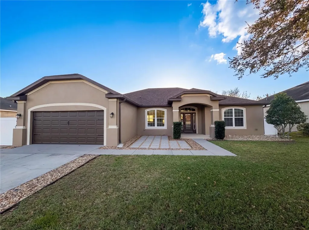 2705 Shearwater Street Clermont FL 34711