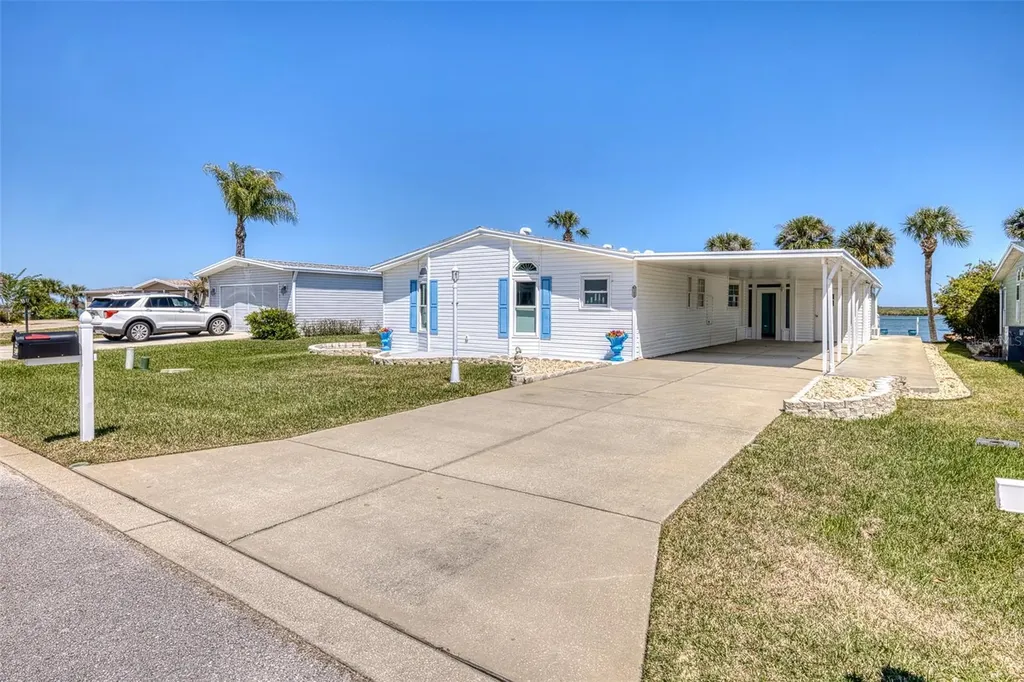 349 Marsh Landing Loop Oak Hill FL 32759