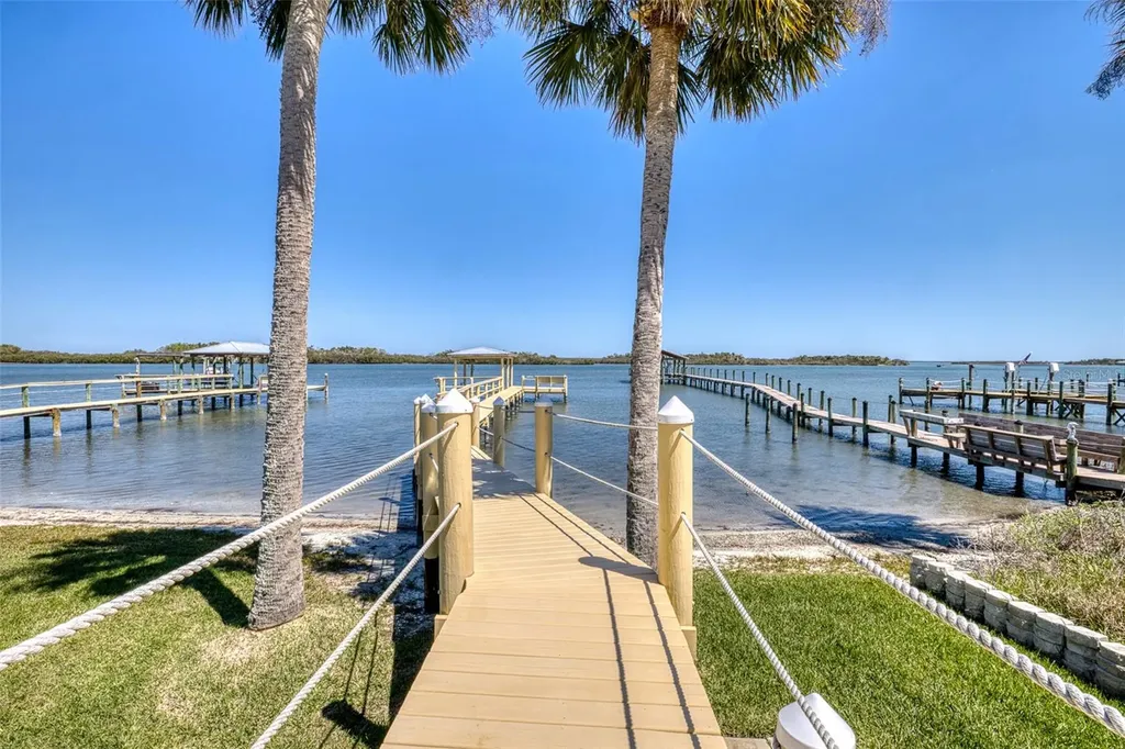 349 Marsh Landing Loop Oak Hill FL 32759