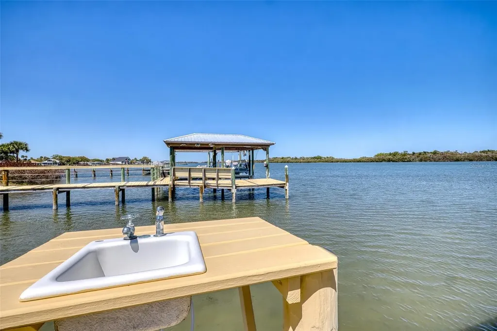 349 Marsh Landing Loop Oak Hill FL 32759