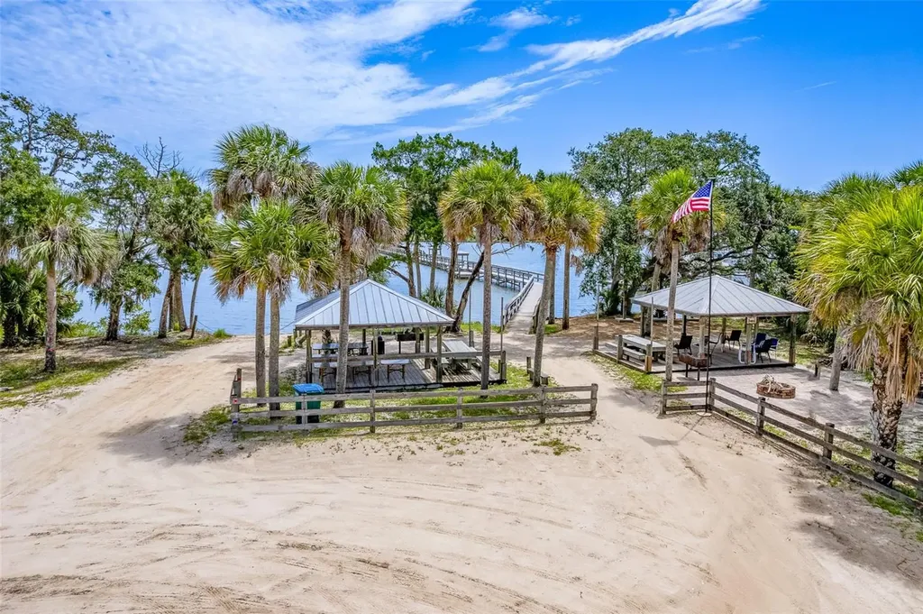 349 Marsh Landing Loop Oak Hill FL 32759
