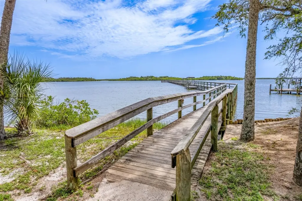 349 Marsh Landing Loop Oak Hill FL 32759